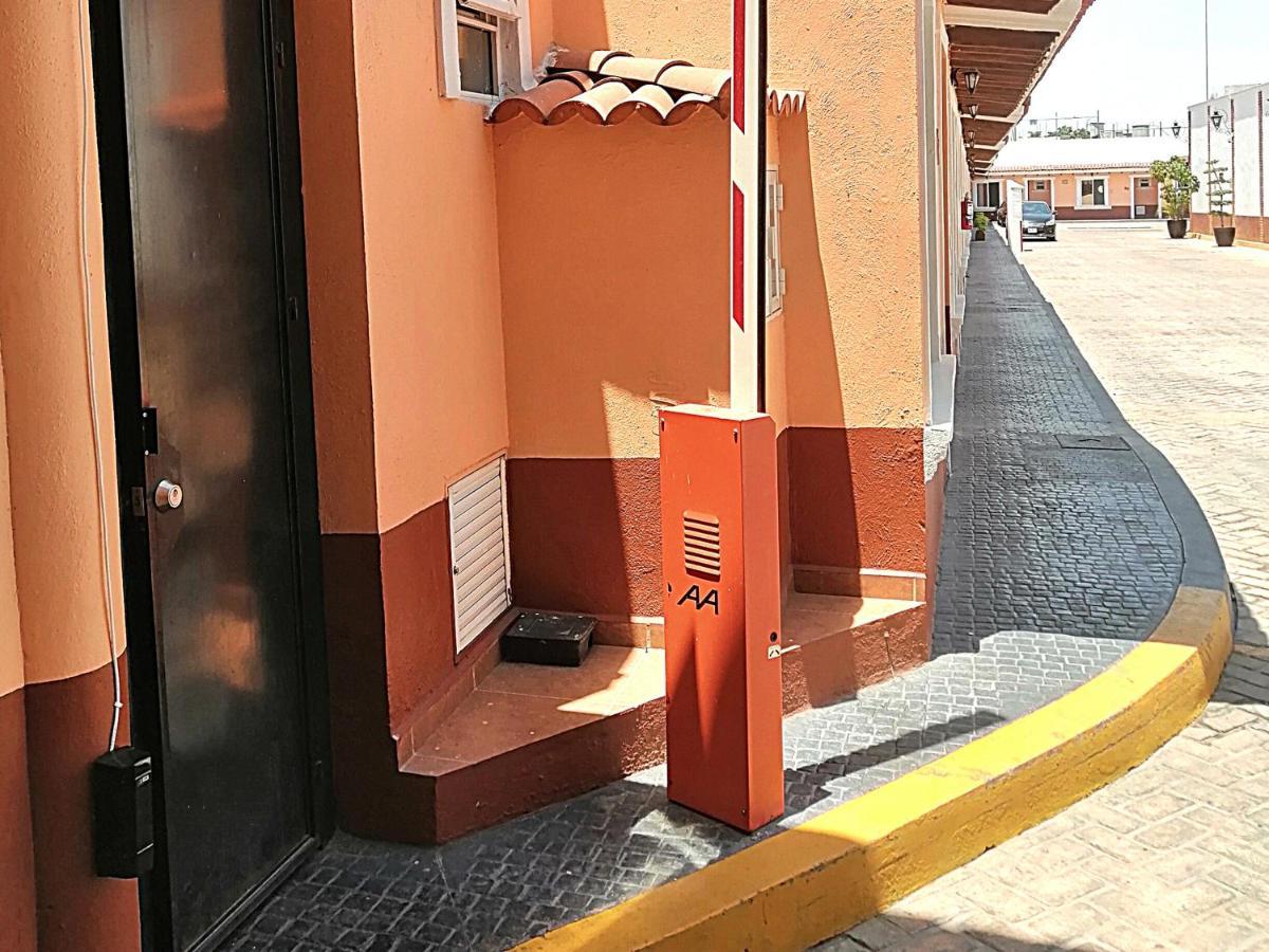 Hotel Aquiles Guadalajara Exteriör bild